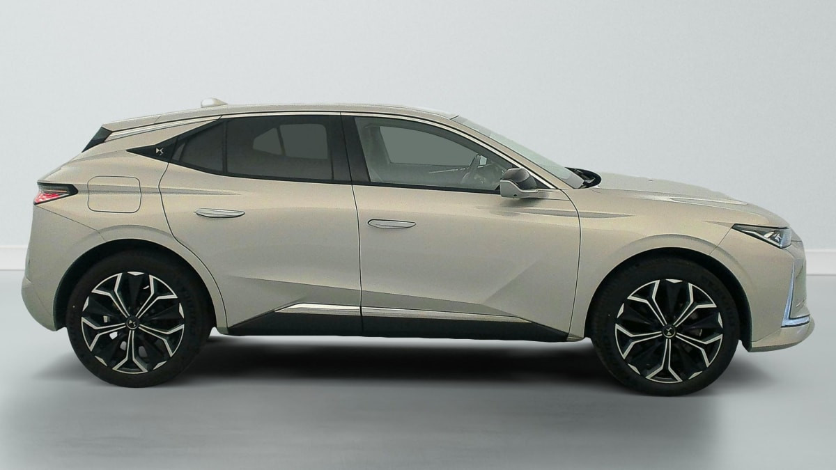 Vente en ligne Ds DS4 PureTech 130 EAT8 Rivoli au prix de 23 360 €