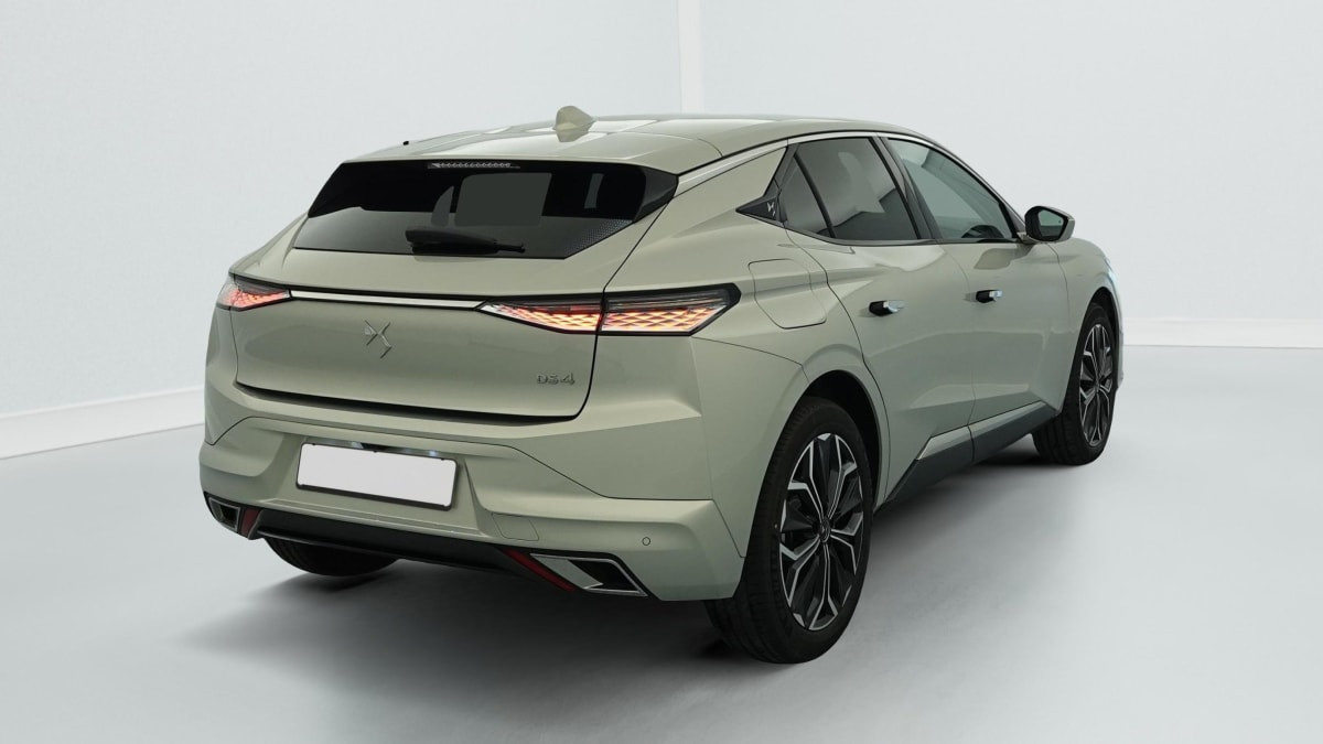 Vente en ligne Ds DS4 PureTech 130 EAT8 Rivoli au prix de 23 360 €