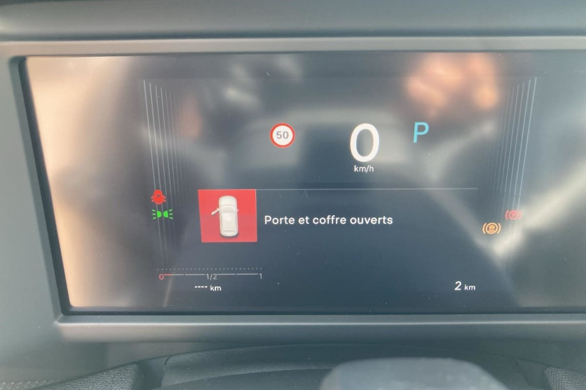 Vente en ligne Citroën C4 Hybride 145 e-DCS6 Max au prix de 23 680 €