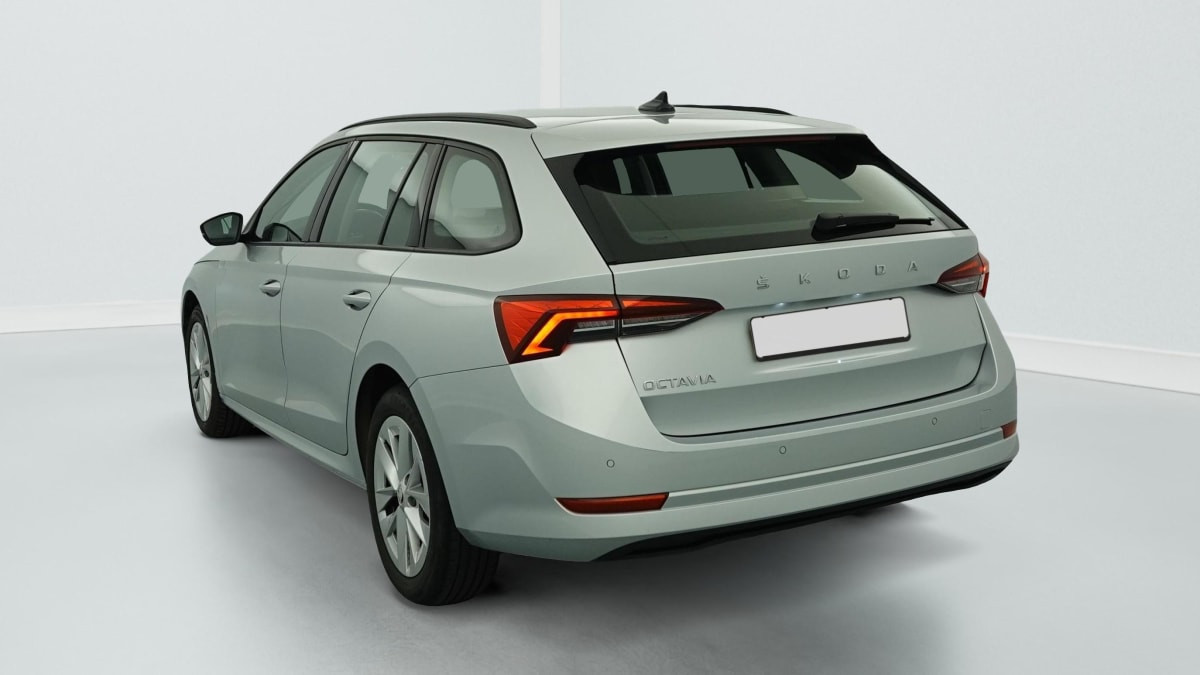 Vente en ligne Skoda Octavia Combi 2.0 TDI 150 ch DSG7 Ambition au prix de 24 390 €
