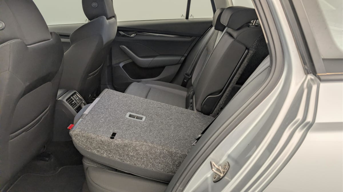 Vente en ligne Skoda Octavia Combi 2.0 TDI 150 ch DSG7 Ambition au prix de 24 390 €