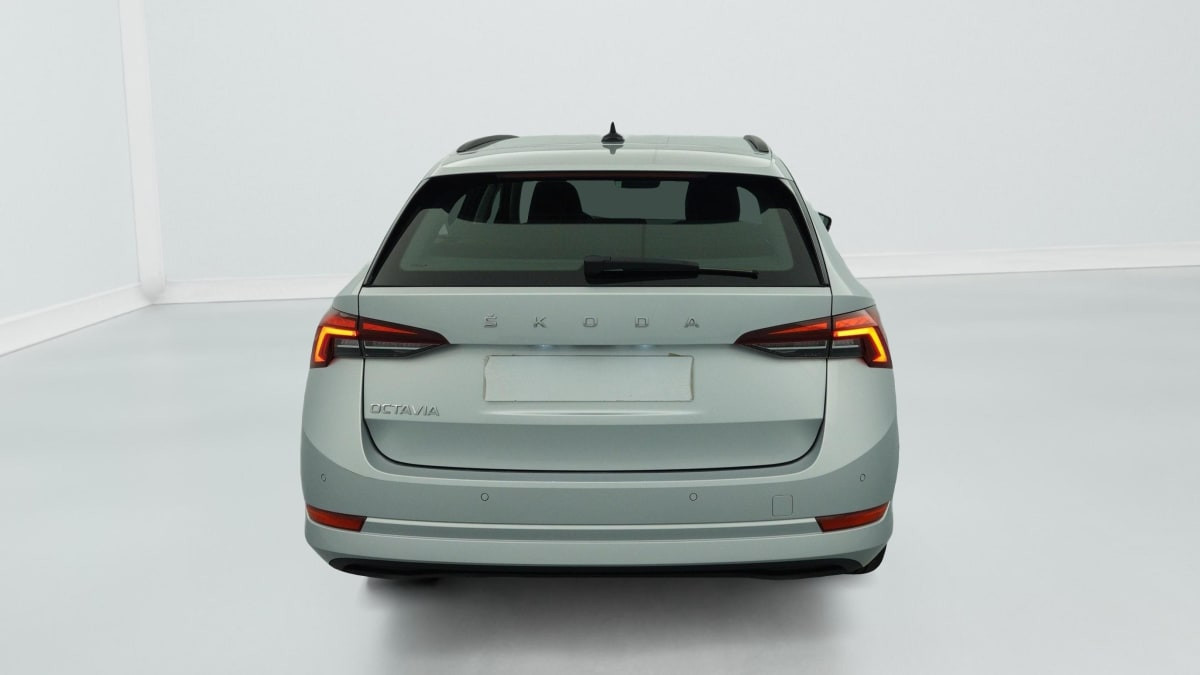 Vente en ligne Skoda Octavia Combi 2.0 TDI 150 ch DSG7 Ambition au prix de 24 390 €