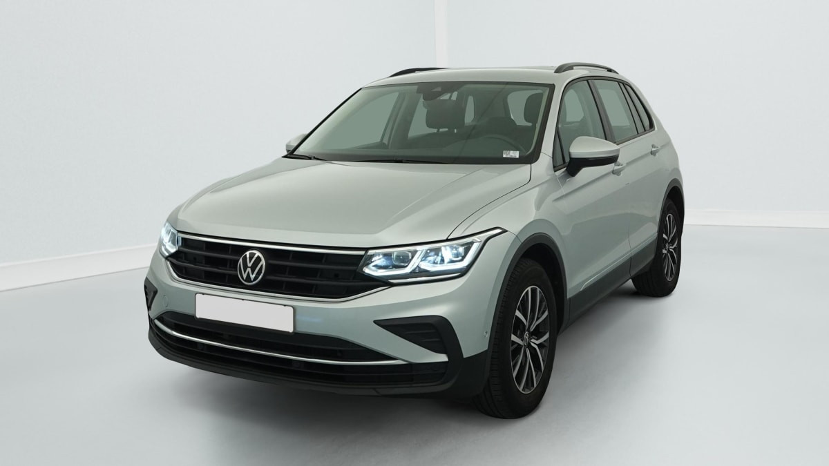 Volkswagen Tiguan 1.5 TSI 150ch BVM6 Life occasion de 2021 en vente à Rennes