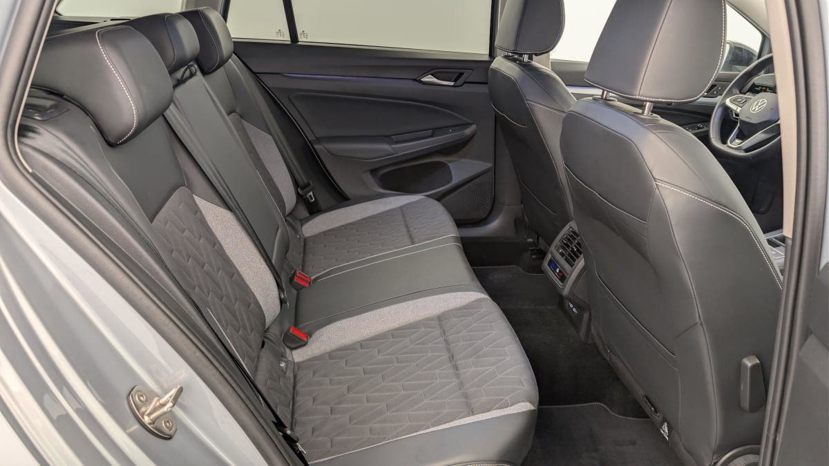 Vente en ligne Volkswagen Golf SW 1.5 TSI EVO2 116 BVM6 LIFE PLUS au prix de 24 390 €