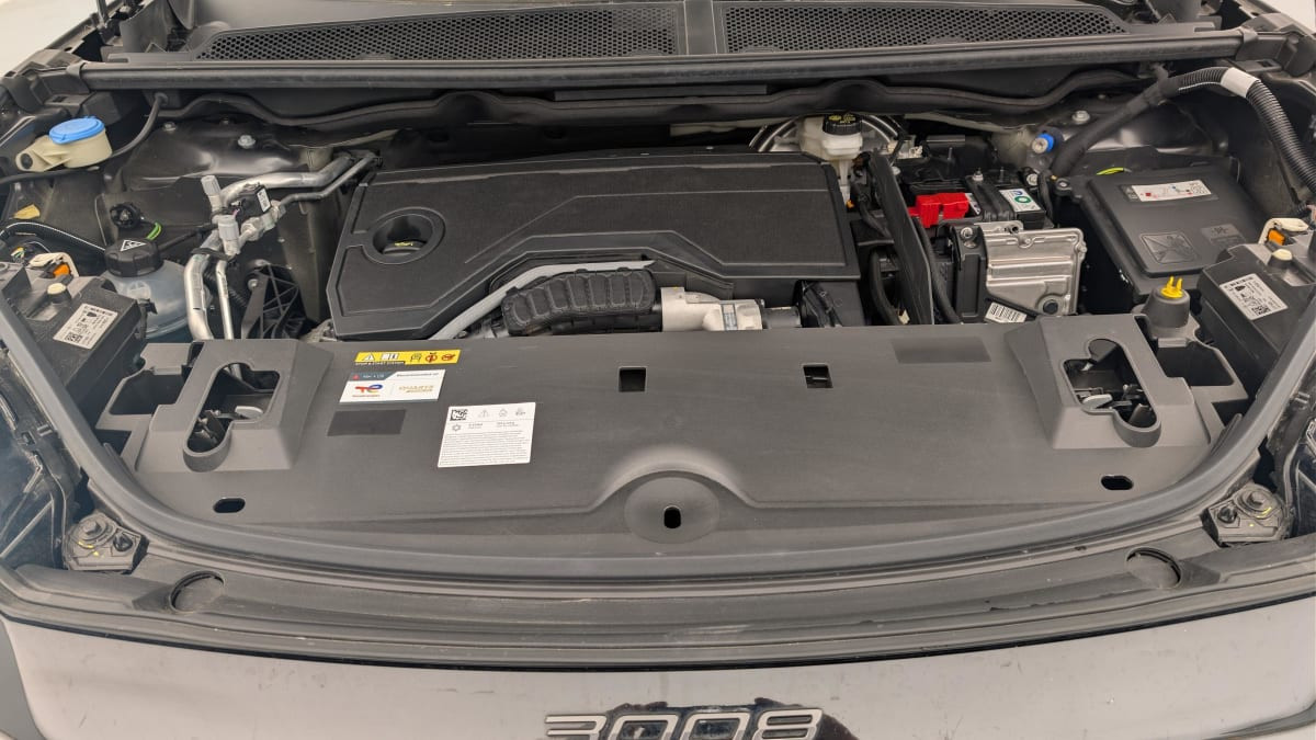 Vente en ligne Peugeot 3008 Hybrid 145 e-DCS6 Allure au prix de 28 510 €