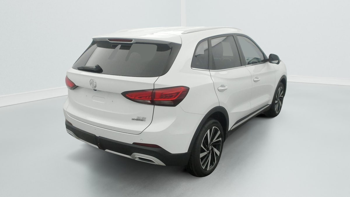 Vente en ligne Mg ZS 1.5 L Hybrid+ 197 ch Luxury au prix de 23 160 €