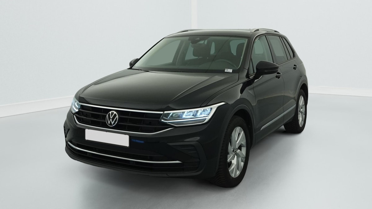 Volkswagen Tiguan 1.5 TSI 150CH BVM6 ACTIVE occasion de 2022 en vente à Rennes