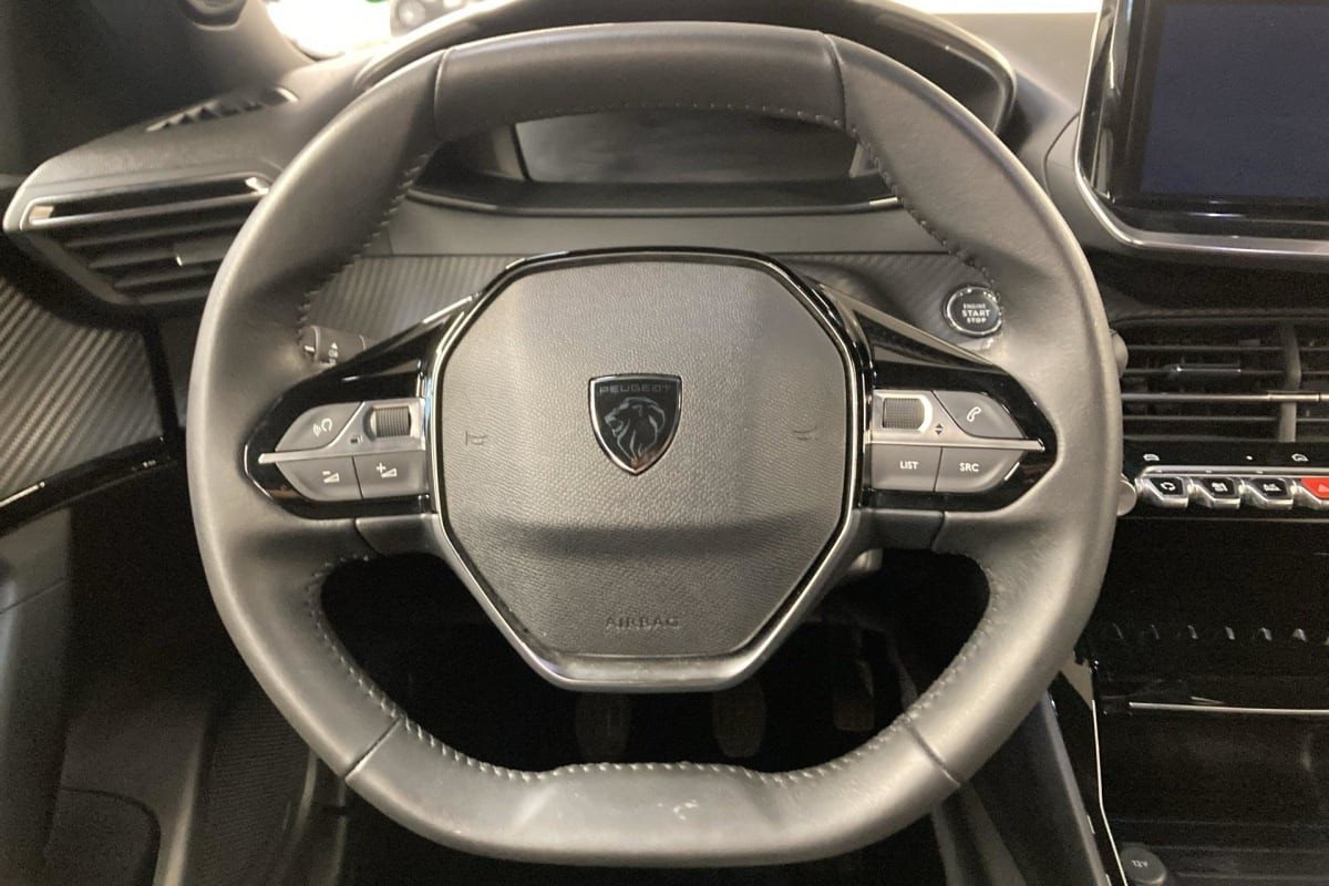 Vente en ligne Peugeot 2008 100 S S BVM6 Allure au prix de 17 890 €