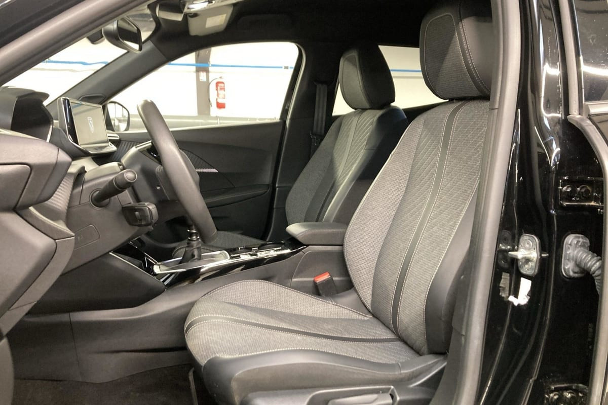 Vente en ligne Peugeot 2008 100 S S BVM6 Allure au prix de 17 890 €