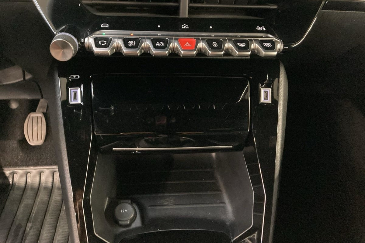 Vente en ligne Peugeot 2008 100 S S BVM6 Allure au prix de 17 890 €