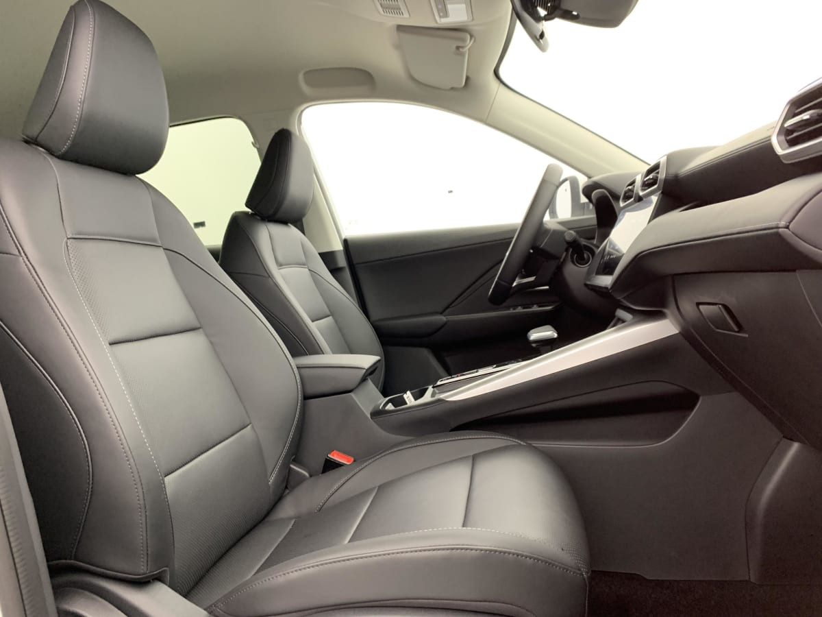 Vente en ligne Mg ZS 1.5 L Hybrid+ 197 ch Luxury au prix de 23 160 €