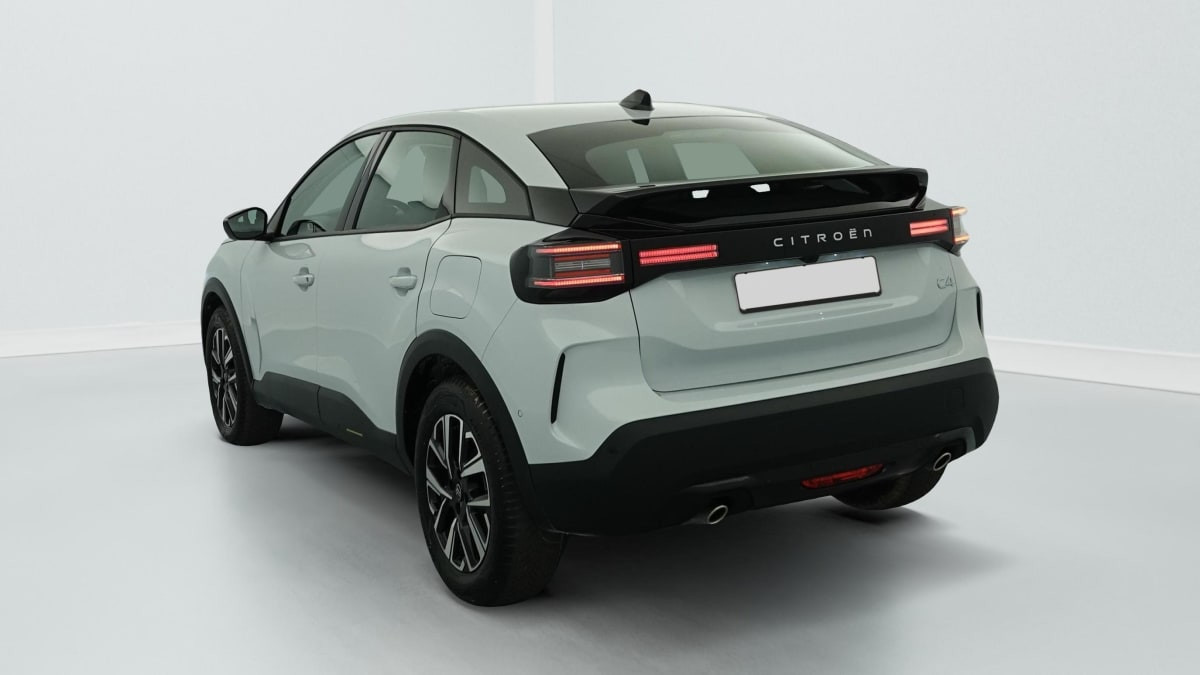 Vente en ligne Citroën C4 Hybride 145 ch e-DCS6 Business au prix de 22 330 €