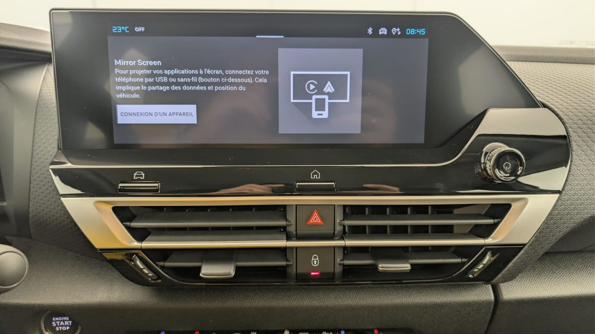 Vente en ligne Citroën C4 Hybride 145 ch e-DCS6 Business au prix de 22 330 €