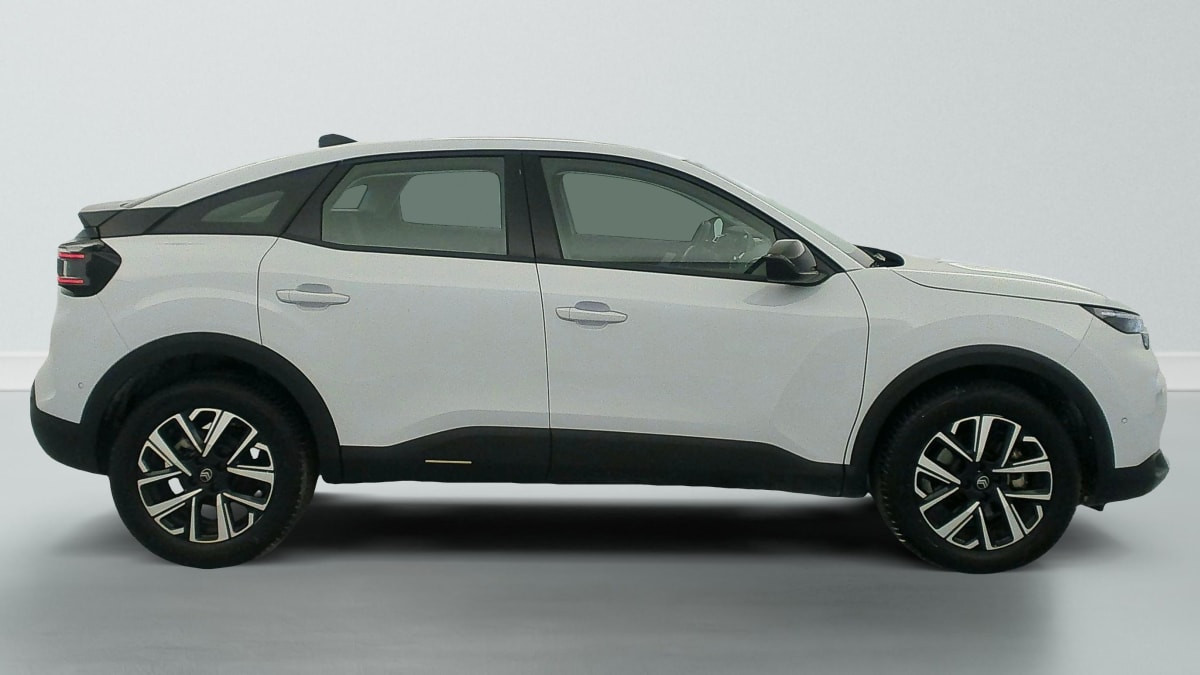 Vente en ligne Citroën C4 Hybride 145 ch e-DCS6 Business au prix de 22 330 €