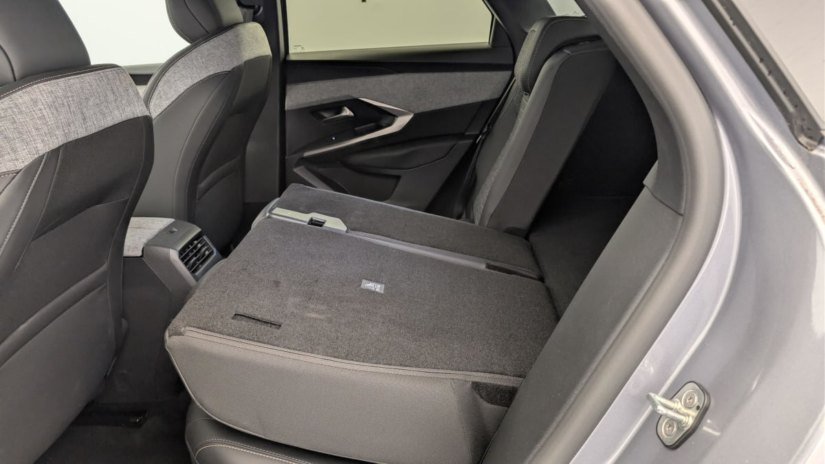 Vente en ligne Peugeot 3008 Hybrid 145 e-DCS6 Allure au prix de 26 450 €