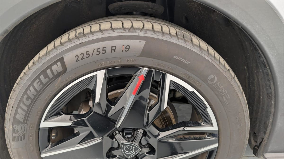 Vente en ligne Peugeot 3008 Hybrid 145 e-DCS6 Allure au prix de 26 450 €