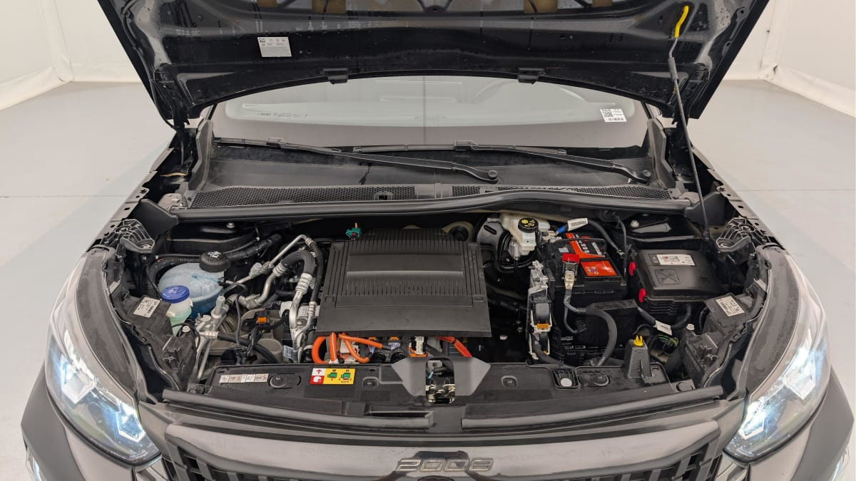 Vente en ligne Peugeot 2008 50 kWh 136 ch Allure au prix de 24 390 €