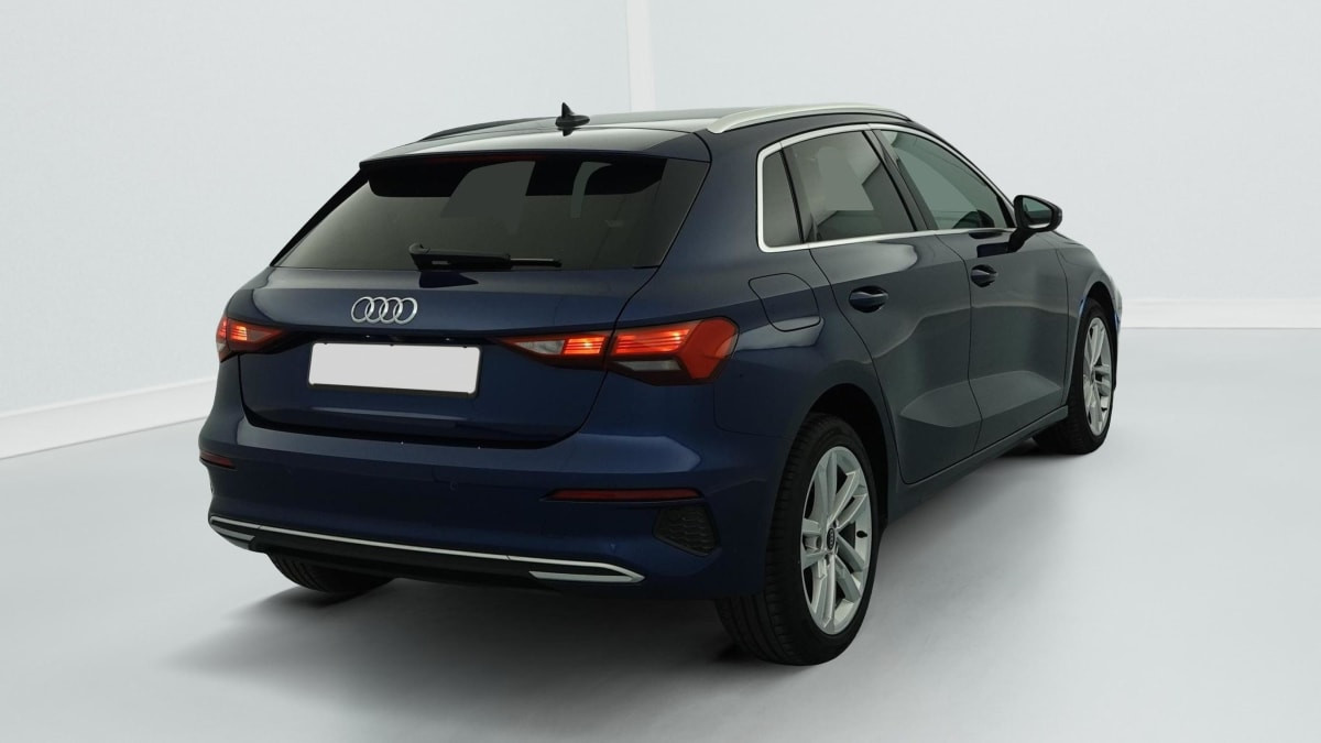 Vente en ligne Audi A3 30 TDI 116 S tronic 7 Design au prix de 24 390 €
