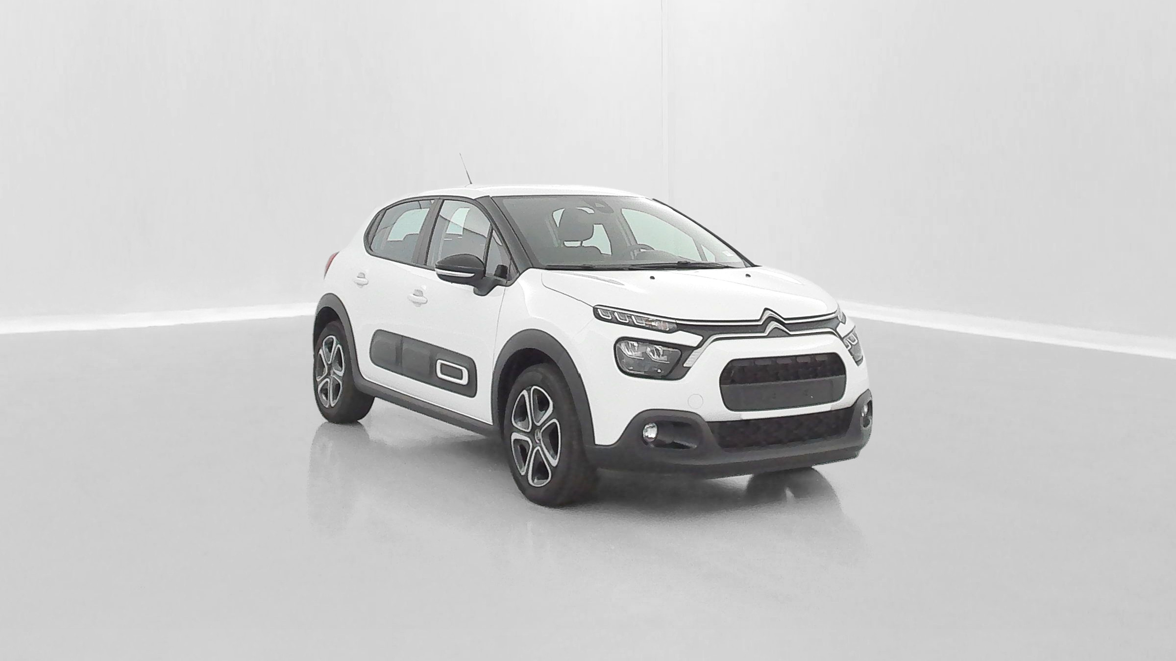 Vente en ligne Citroën C3 C3 1.2 PureTech 83ch Feel Pack au prix de 16 600 €