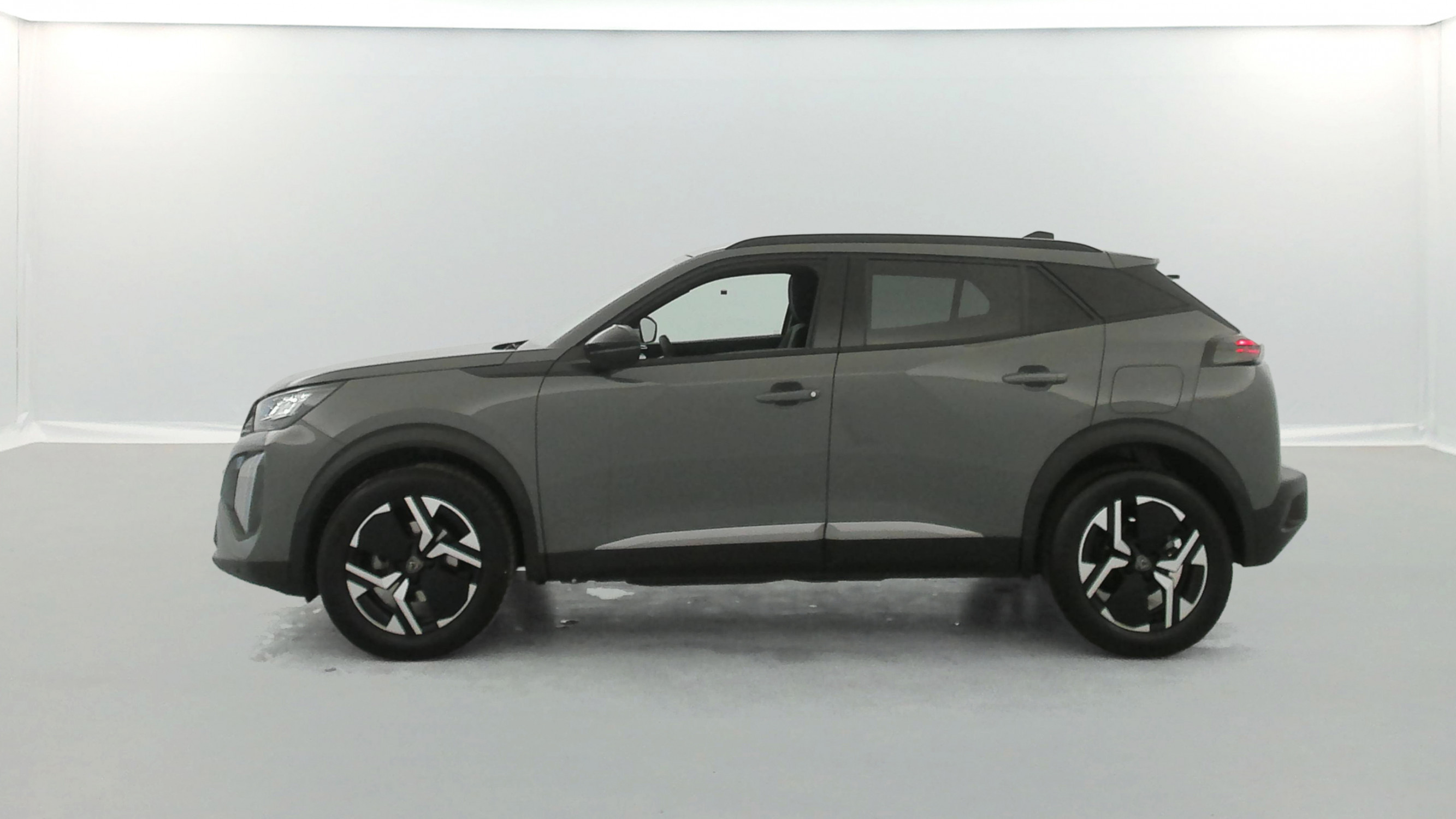 Vente en ligne Peugeot 2008 1.2 PureTech 100ch Allure + Caméra de recul + GPS au prix de 15 980 €