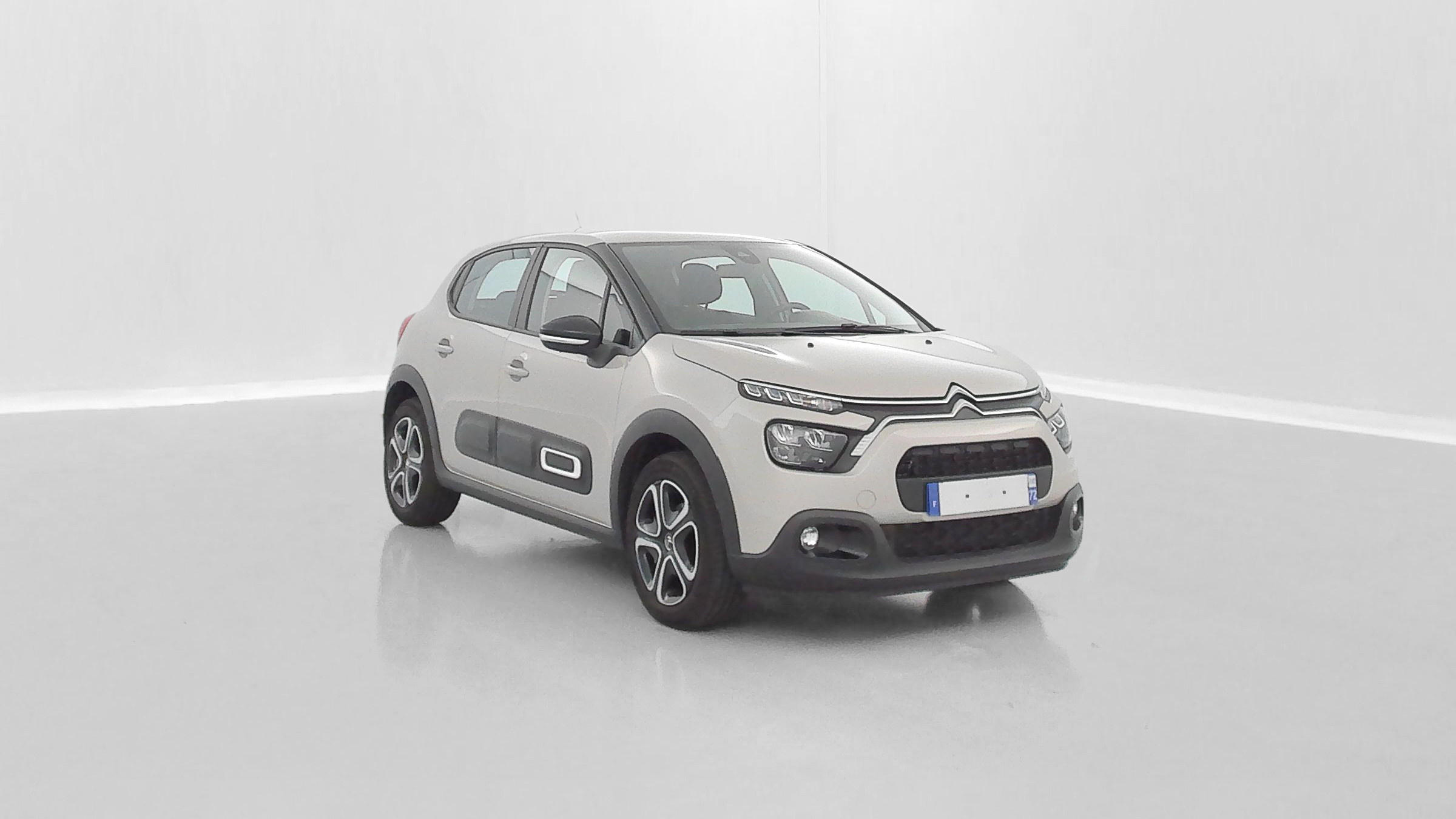 Vente en ligne Citroën C3 C3 1.2 PureTech 83ch Feel Pack au prix de 19 520 €