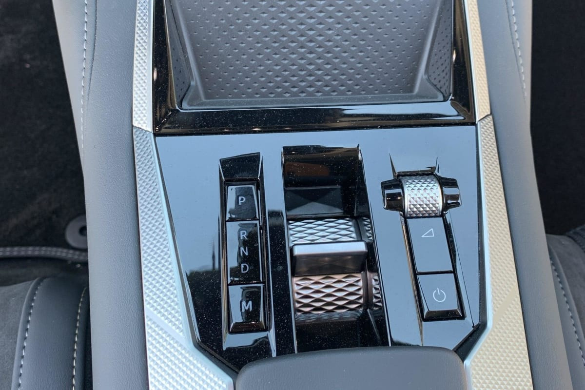 Vente en ligne Ds DS4 Hybride 145 e-DCT6 Etoile - Alcantara au prix de 33 420 €