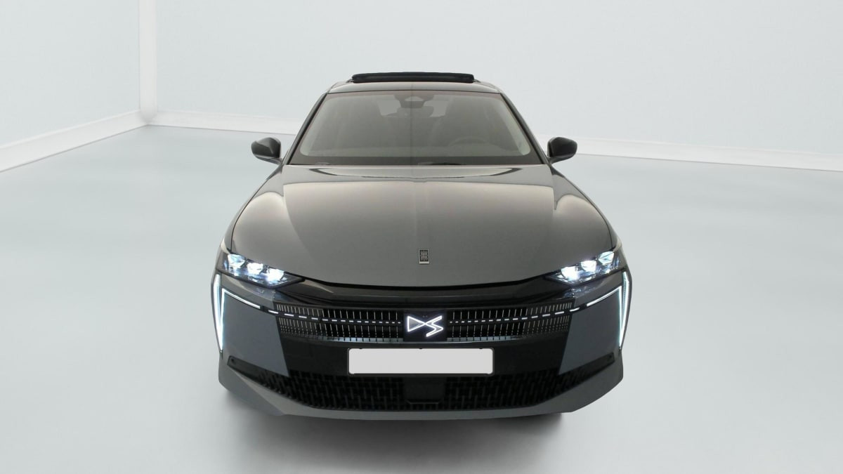 Vente en ligne Ds DS4 Hybride 145 e-DCT6 Etoile - Alcantara au prix de 32 430 €
