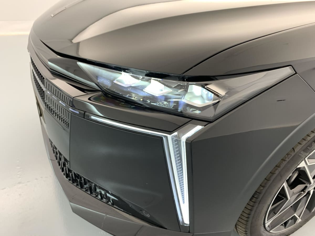 Vente en ligne Ds DS4 Hybride 145 e-DCT6 Etoile - Alcantara au prix de 33 420 €