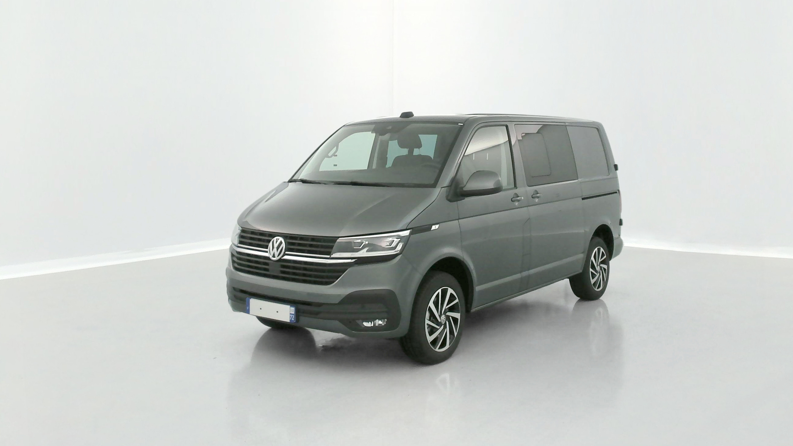 Volkswagen Transporter TRANSPORTER T 6.1 PROCAB L1 2.0 TDI 150ch Business Plus DSG7 occasion de 2024 en vente à Rennes