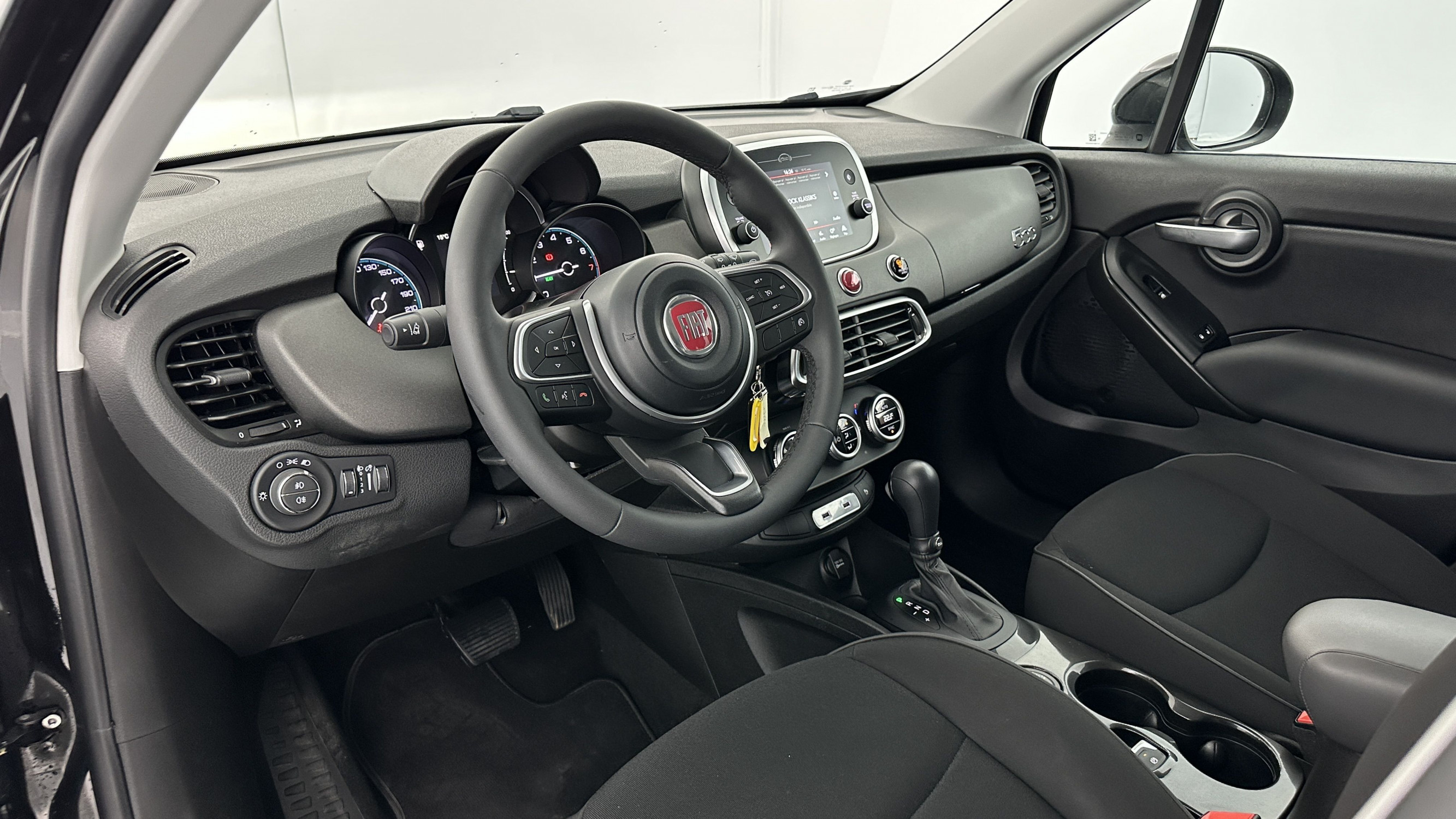 Vente en ligne Fiat 500X 500X 1.5 FireFly Turbo 130ch Pack Confort Style Hybrid DCT7 au prix de 22 510 €