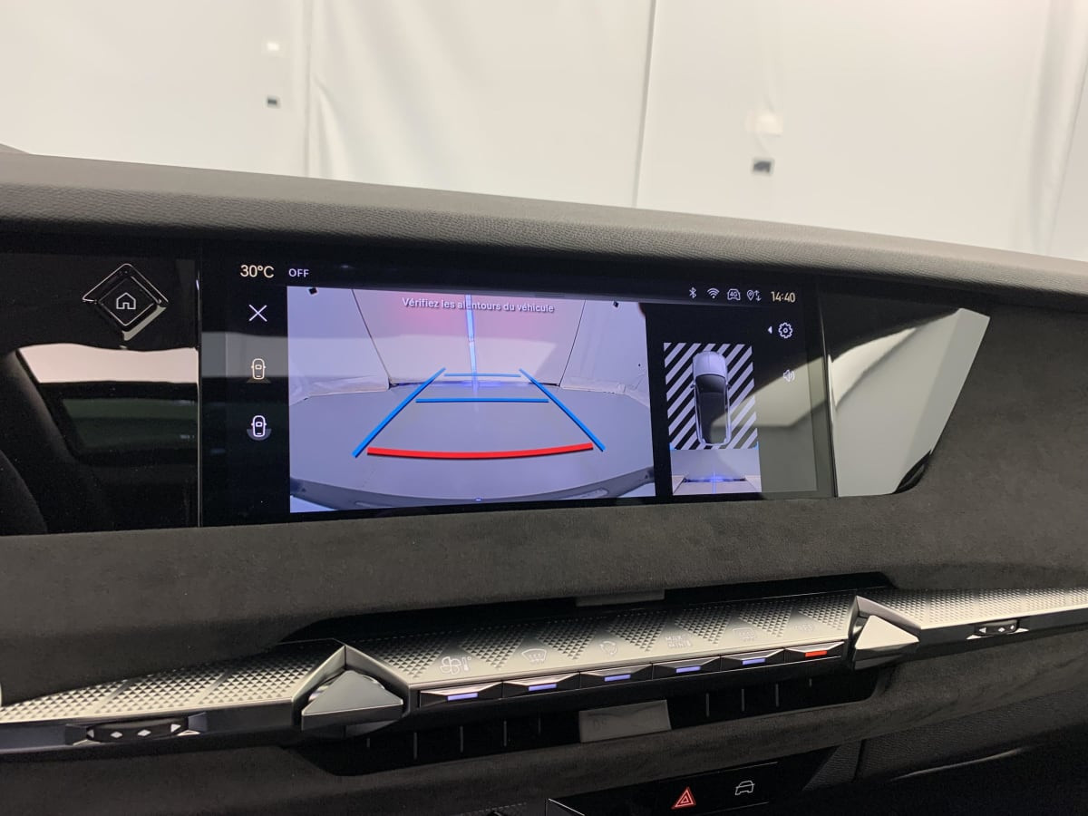 Vente en ligne Ds DS4 Hybride 145 e-DCT6 Etoile - Alcantara au prix de 32 430 €