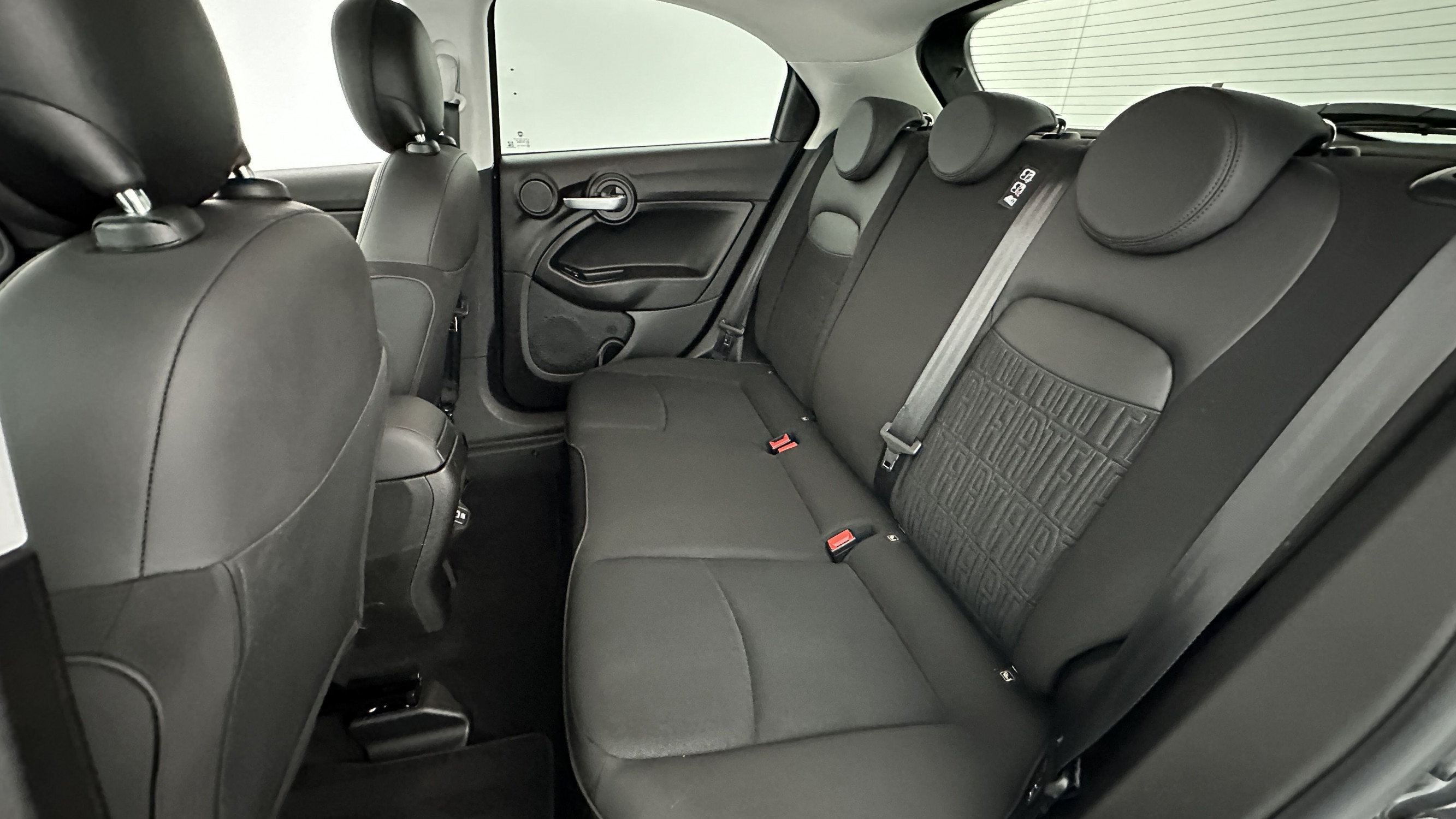 Vente en ligne Fiat 500X 500X 1.5 FireFly Turbo 130ch Pack Confort Style Hybrid DCT7 au prix de 20 300 €