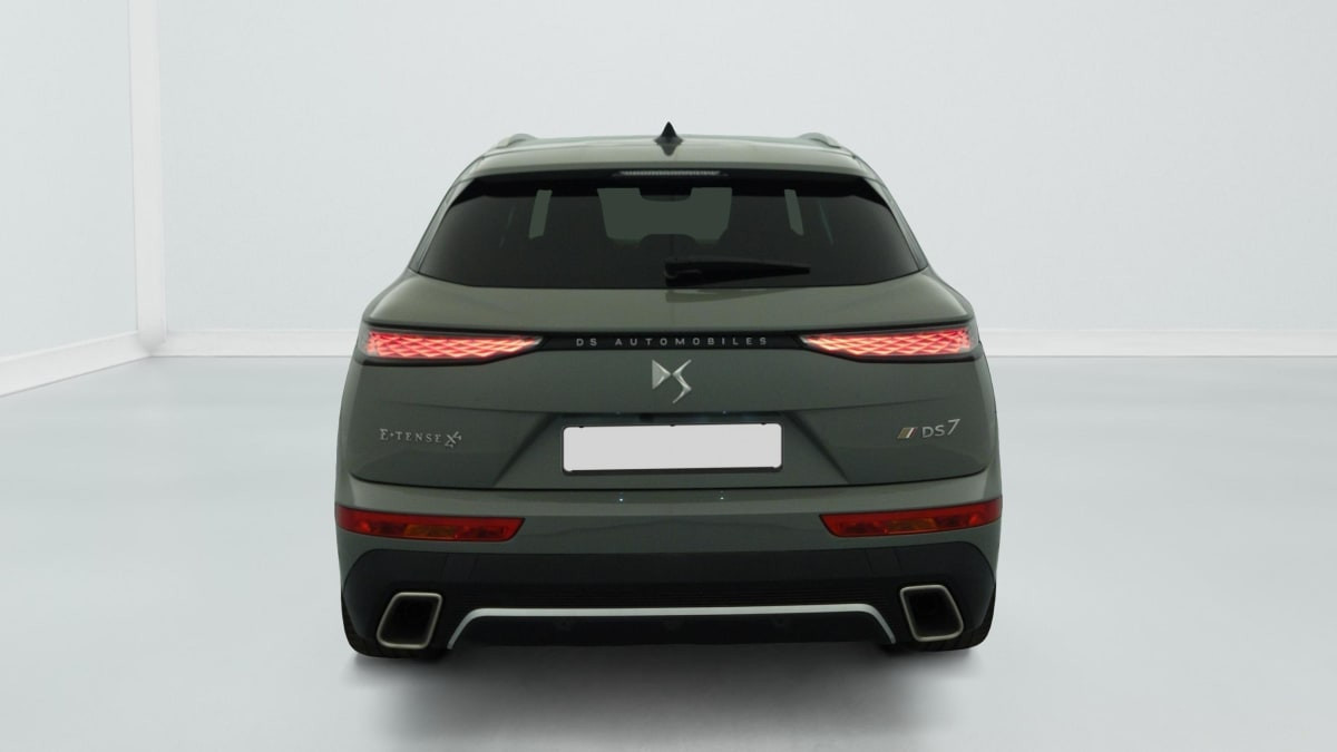 Vente en ligne Ds DS7 Crossback Hybride Rechargeable E-Tense 360 EAT8 4x4 Rivoli au prix de 40 460 €