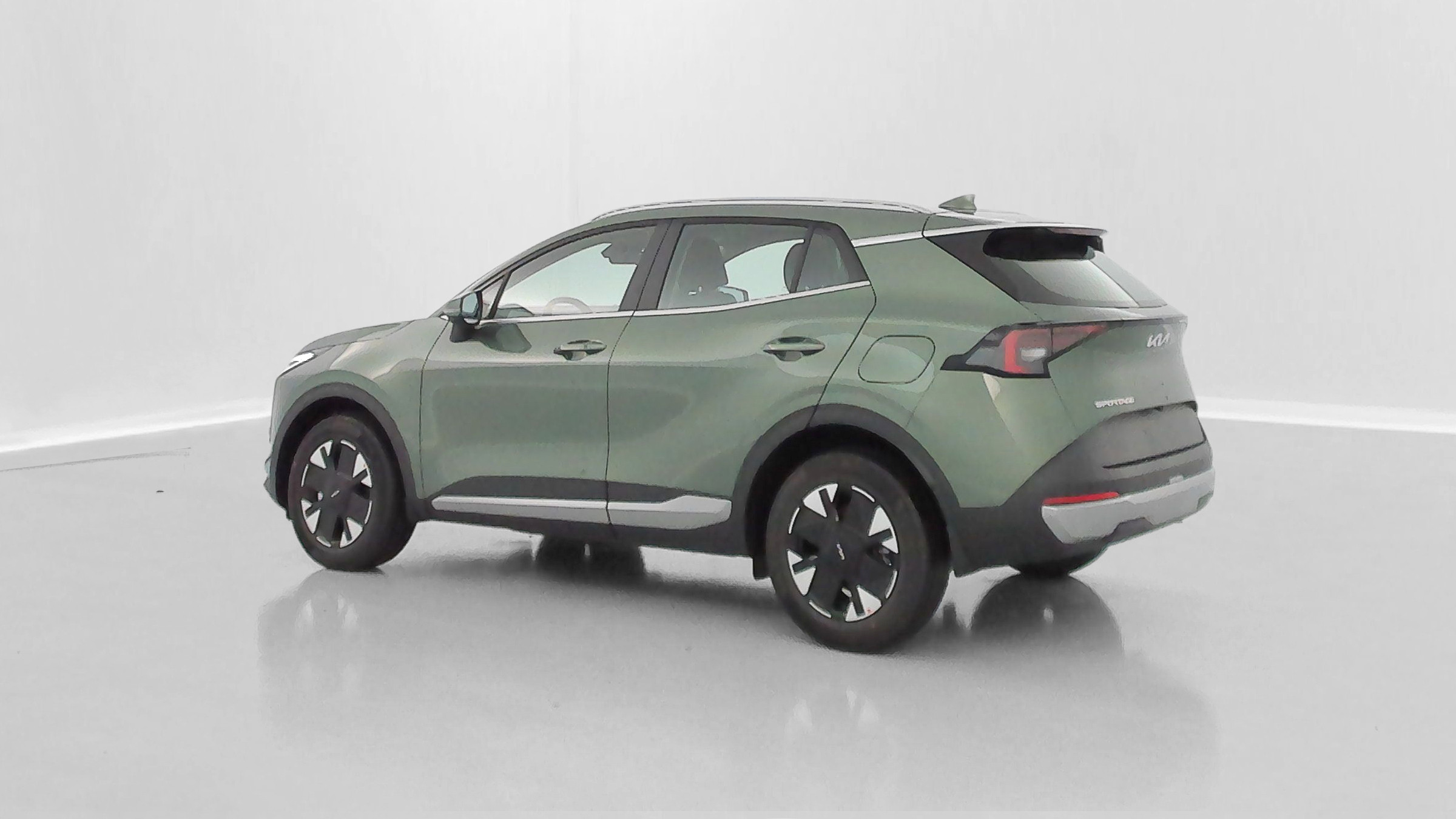 Vente en ligne Kia Sportage SPORTAGE V 1.6 T-GDi 239ch HEV Motion BVA6 au prix de 34 700 €