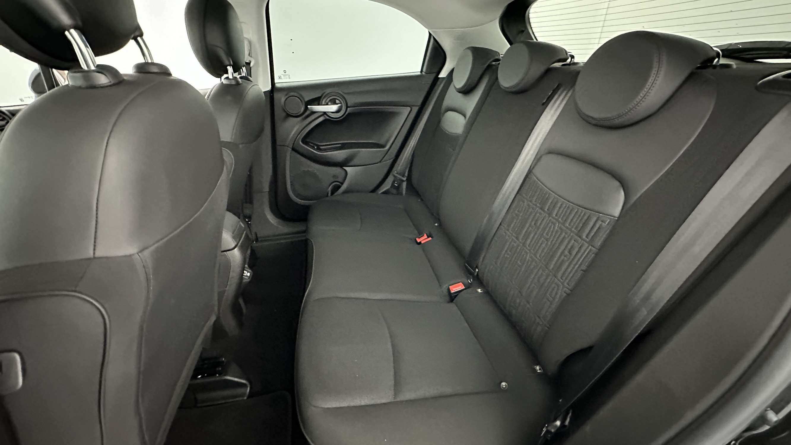 Vente en ligne Fiat 500X 500X 1.5 FireFly Turbo 130ch Pack Confort Style Hybrid DCT7 au prix de 22 510 €