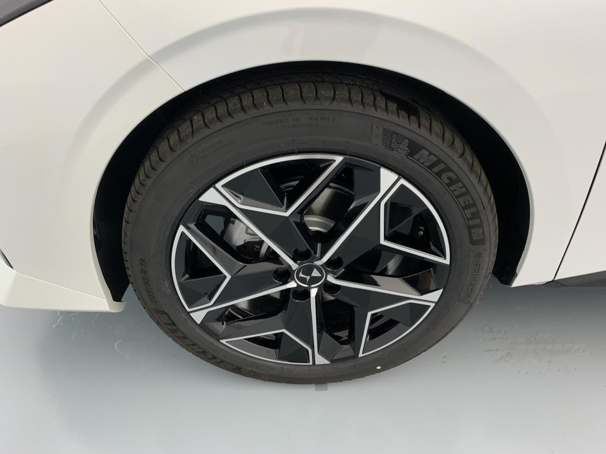 Vente en ligne Ds DS4 Hybride 145 e-DCT6 Etoile - Alcantara au prix de 33 240 €