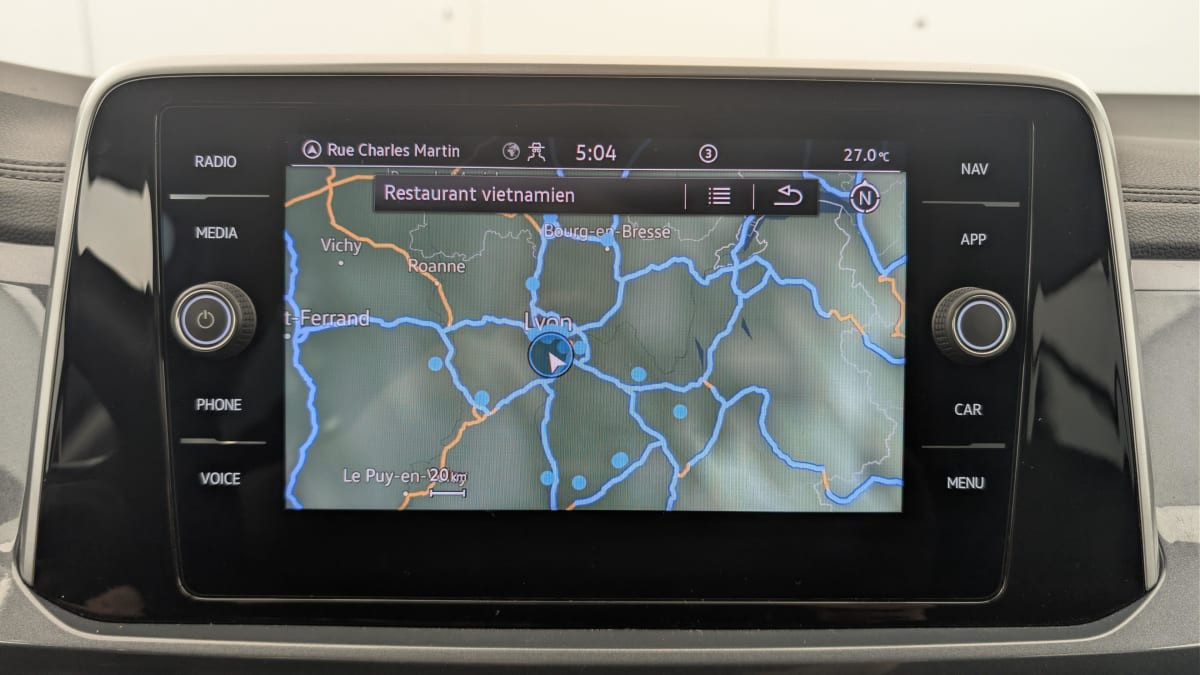 Vente en ligne Volkswagen T-Roc 1.0 TSI 110 START STOP BVM6 STYLE au prix de 21 300 €