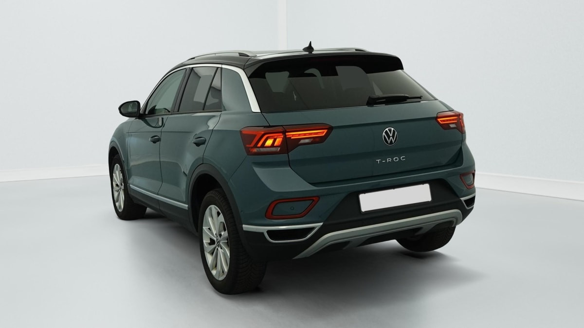 Vente en ligne Volkswagen T-Roc 1.0 TSI 110 START STOP BVM6 STYLE au prix de 21 300 €
