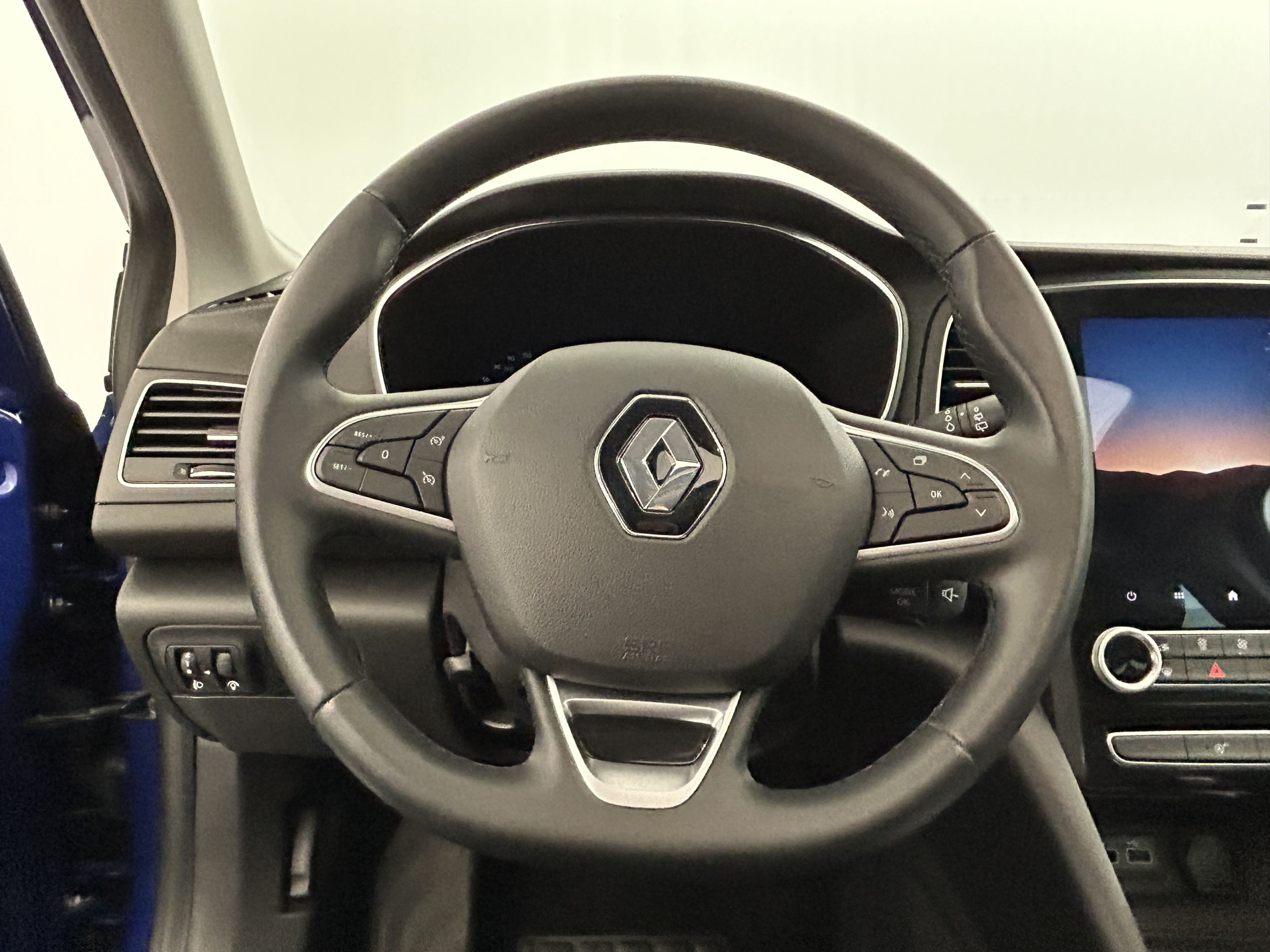 Vente en ligne Renault Megane 1.5 Blue dCi 115ch Techno EDC + Toit ouvrant au prix de 19 790 €