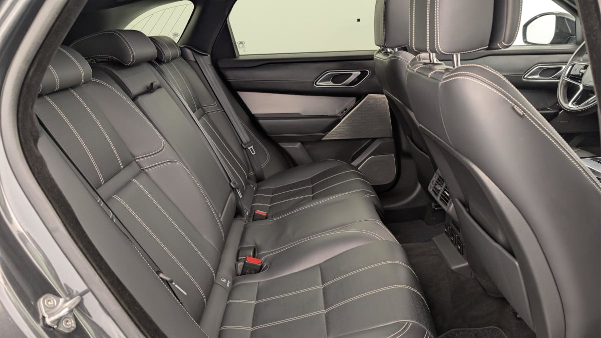 Vente en ligne Land Rover Range Rover Velar 2.0L P400e PHEV 404ch HSE R-Dynamic au prix de 45 610 €