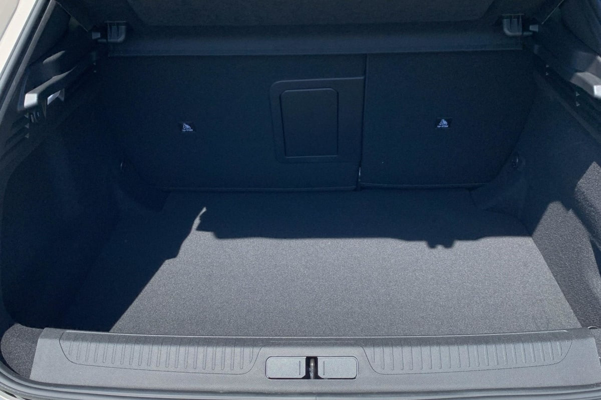 Vente en ligne Ds DS4 Hybride 145 e-DCT6 Etoile - Alcantara au prix de 33 420 €