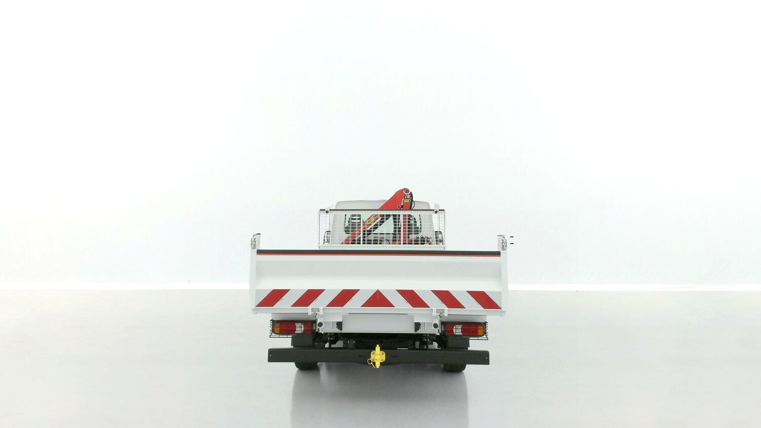 Vente en ligne Iveco Daily DAILY 35S14H 3750 2.3 136ch Benne Alu JPM + Grue PK 2900 au prix de 74 720 €