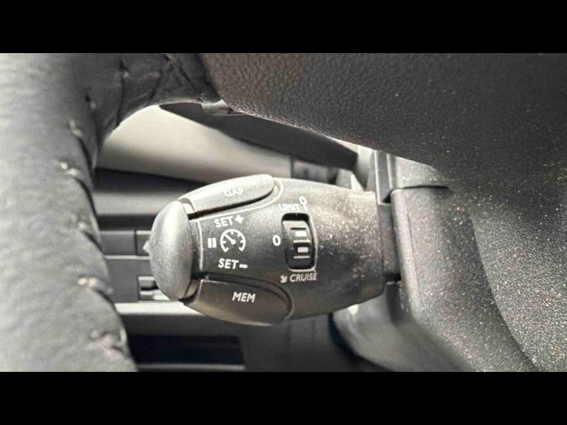 Vente en ligne Citroën C5 Aircross Hybrid 225ch Shine Pack e-EAT8 + Attelage au prix de 21 990 €