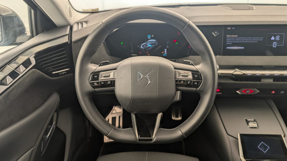 Vente en ligne Ds DS4 Hybride 145 e-DCT6 Etoile - Alcantara au prix de 26 450 €