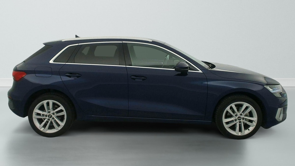 Vente en ligne Audi A3 30 TDI 116 S tronic 7 Design au prix de 24 390 €