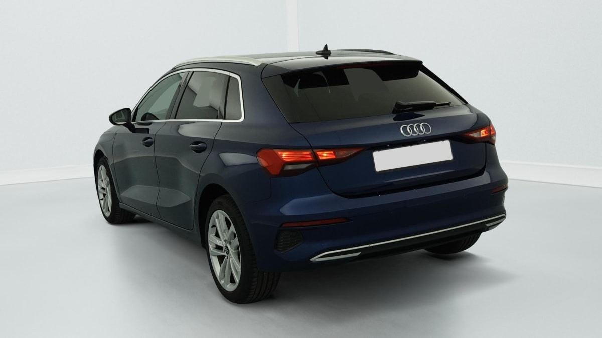 Vente en ligne Audi A3 30 TDI 116 S tronic 7 Design au prix de 24 390 €