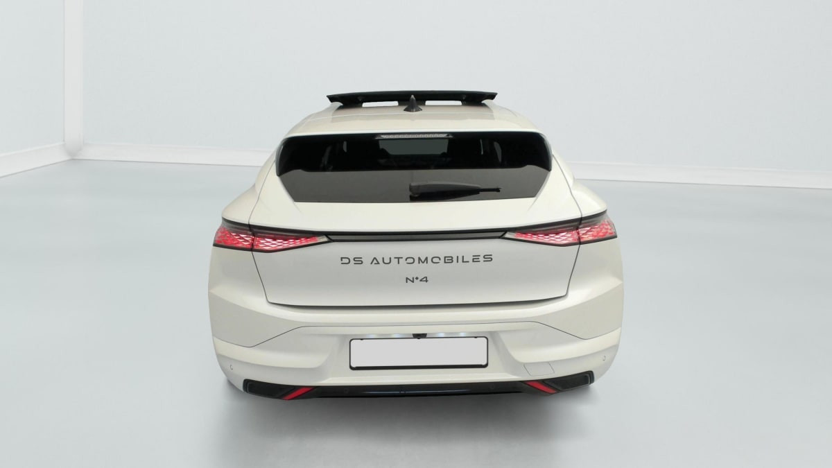 Vente en ligne Ds DS4 Hybride 145 e-DCT6 Etoile - Alcantara au prix de 33 240 €