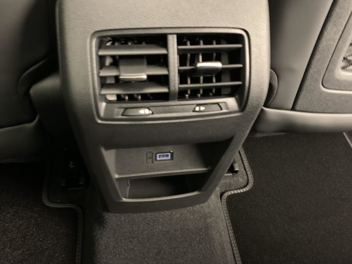 Vente en ligne Ds DS4 Hybride 145 e-DCT6 Etoile - Alcantara au prix de 33 240 €