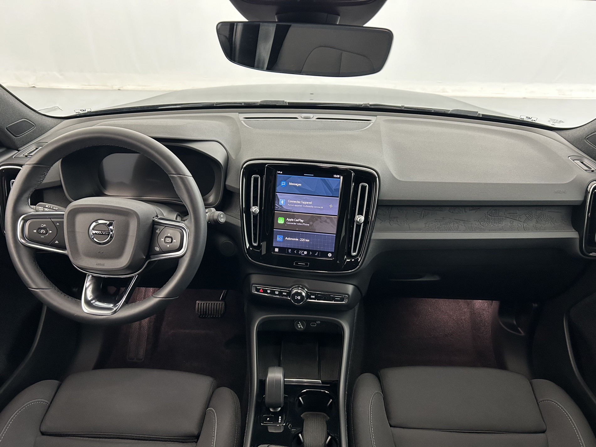 Vente en ligne Volvo XC40 Recharge 231ch Plus EDT + Pack Hiver avec pompe à chaleur au prix de 29 780 €