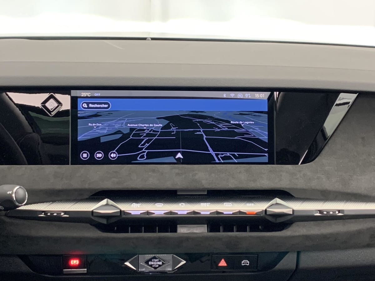 Vente en ligne Ds DS4 Hybride 145 e-DCT6 Etoile - Alcantara au prix de 33 240 €